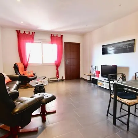 Modern Ground Floor Bungalow In Aguas Nuevas 아파트 또레비에하