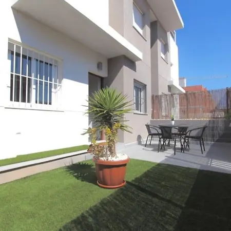 Modern Ground Floor Bungalow In Aguas Nuevas 아파트 *